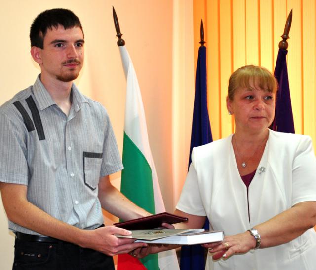 ВЪЗПИТАНИКЪТ НА ПМГ
